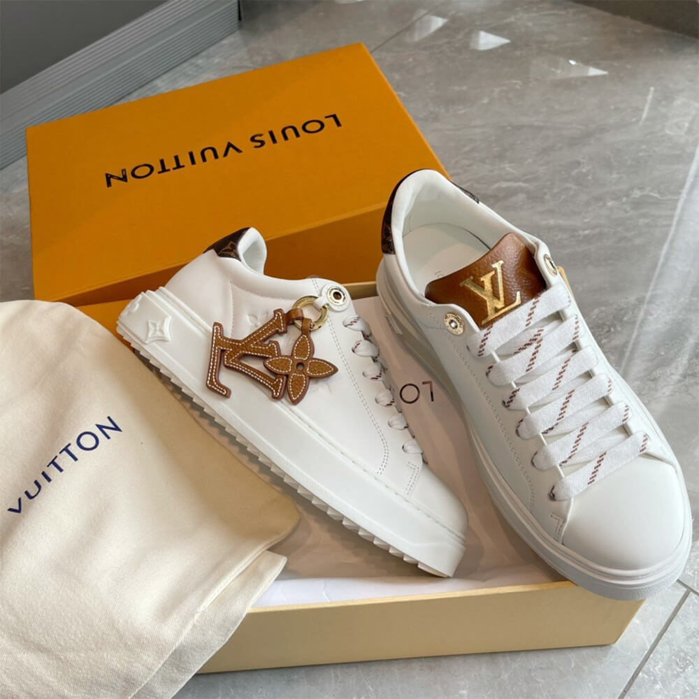 TIME OUT SNEAKER
